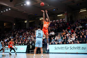 Έτοιμος για μεταγραφική έκπληξη ο Ερυθρός Αστέρας!