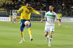 Τον Ντέρεκ Κορνέλιους στέλνουν οι Γάλλοι στον Παναθηναϊκό