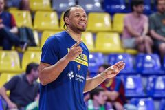 «Από την Μπαρτσελόνα στην Dubai BC ο Τζάστιν Άντερσον»