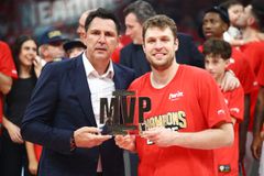 Ροντινέι για Βεζένκοφ: «Το άξιζες φίλε μου» (photo)