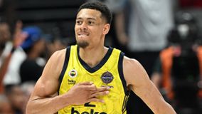 Η Φενέρ «σκούπισε» την Μπαχτσέσεχιρ και προκρίθηκε στους τελικούς