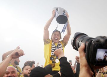 Αλμέιδα: «Όσοι μίλησαν εναντίον της ΑΕΚ ίσως θέλουν να γίνουν αναγνωρίσιμοι με αυτόν τον τρόπο» - Το σχόλιο του για το πρωτάθλημα και τα δοκάρια στο Περιστέρι