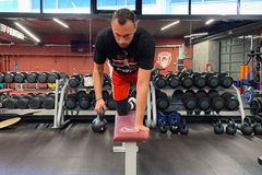 Στο ΣΕΦ ο Μιλουτίνοφ για προπόνηση και από εκεί στη Σύρο (vid)