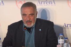 Τσάκος: «Στον Ολυμπιακό ταιριάζει μόνο η κορυφή»