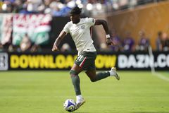 Επίσημη πρόταση της Άρσεναλ στην Τσέλσι για τον Μαντουέκε