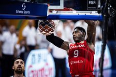 Ο Αρ Τζέι Μπάρετ στο Sportal: «Αν κερδίσουμε τις ΗΠΑ θα είναι σαν να πήραμε το χρυσό»