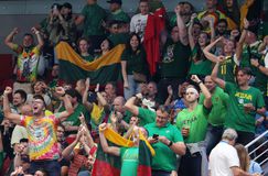 Γεμάτη Λιθουανούς η Riga Arena, έντονες αποδοκιμασίες στην παρουσίαση της Ελλάδας