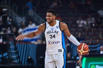 Γιάννης Αντετοκούνμπο: «Ενθουσιασμένος για το μέλλον της Εθνικής - Η μεγαλύτερη τιμή να εκπροσωπείς τη χώρα σου»