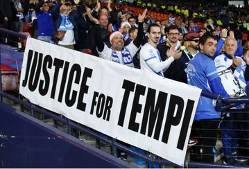 Το πανό για τα Τέμπη που υψώθηκε πριν το Σκωτία - Ελλάδα