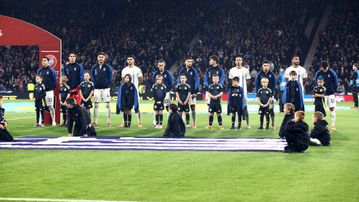 Η φωτογραφία των διεθνών με τη φανέλα του Μπάλντοκ (pic)