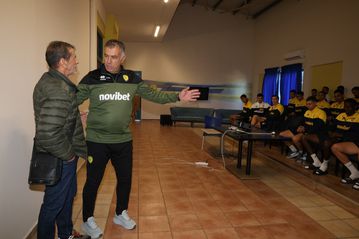 Πώς φτάσαμε στην πανέμορφη σκηνή των Αναστασίου-Πετράκη και πώς δημιουργήθηκε το βίντεο του Παναιτωλικού (pic+vid)