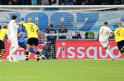 ΑΕΚ και Μάντσεστερ Γιουνάιτεντ οι πιο... παραβατικές ομάδες της Ευρώπης