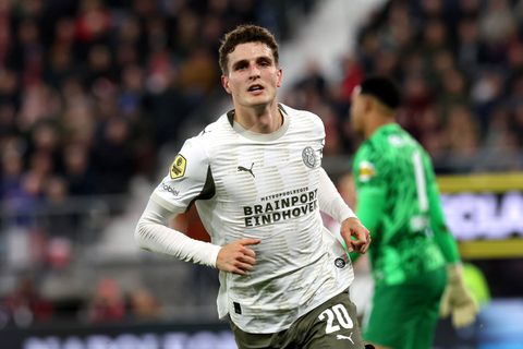 Ξέσπασε με 5άρα η Αϊντχόφεν μετά τον Ολυμπιακό