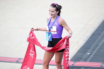 Νικήτρια η Ματίνα Νούλα στον 42ο Αυθεντικό Μαραθώνιο της Αθήνας