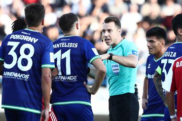 Τι είπε ο Βαρούχας για τις επίμαχες φάσεις του Κηφισιά - Ολυμπιακός