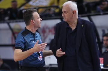 Σάκοτα: «Ήταν φανερό ότι έπρεπε να κάνουμε φάουλ στο τέλος»