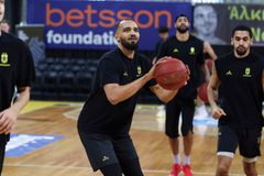 Στην πρώτη του προπόνηση με τον Άρη ο Αμίν Νουά