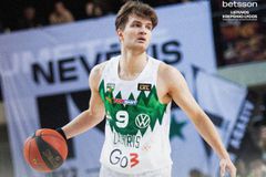 Άνετη νίκη για τη Ζαλγκίρις πριν τον Ολυμπιακό