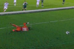 Mία ανάσα από το 2-0 ο Παναθηναϊκός: Στο δοκάρι το σουτ του Τετέ