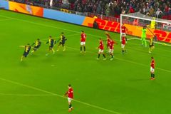 Η Μπόρνμουθ διέσυρε τη Γιουνάιτεντ στο Old Trafford - Ισοπαλία ανάμεσα σε Γουλβς και Νότιγχαμ