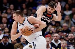 Οι Ρόκετς «σκότωσαν» τους Νάγκετς στο Ντένβερ - Οι Τίμπεργουλβς προελαύνουν και οι Θάντερ ακολουθούν στη Δύση (vids)