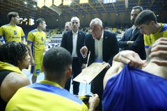 Φαλέκας: «Μετά τη διακοπή έχουμε δείξει ένα πολύ καλό αγωνιστικό πρόσωπο»