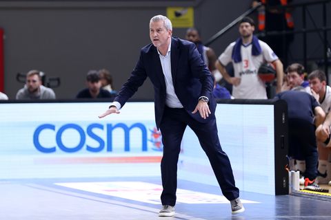 Ζούρος: «Όποιος καταλαβαίνει μπάσκετ, ξέρει τι έγινε»