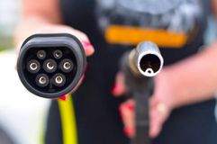 Ο Έλληνας που σώζει τους κινητήρες βενζίνης και diesel