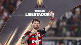 Επιμένουν οι Βραζιλιάνοι για Λέο Περέιρα και Ολυμπιακό