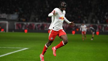 Στο στόχαστρο Λίβερπουλ και Μάντσεστερ Σίτι ο Γιαν Ντιομαντέ