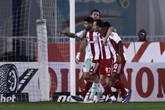 Φοβερή προσποίηση και εξαιρετικό τελείωμα από τον Ταρέμι για το 2-0 του Ολυμπιακού