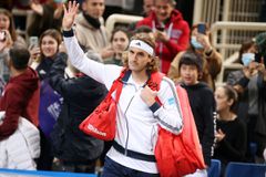 Διαψεύδεται το «διαζύγιο» Μουράτογλου - Τσιτσιπά