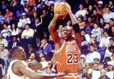 Η ταινία για την εκτόξευση της NIKE χάρη στο Μάικλ Τζόρνταν είναι έτοιμη να κάνει πρεμιέρα