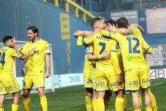 Νίκη - ανάσα για τον Παναιτωλικό των δέκα παικτών κόντρα στον Ατρόμητο