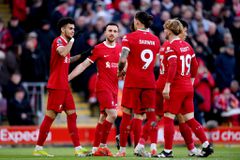 Δεν έπεισε αλλά νίκησε την Μπέρνλι η Λίβερπουλ - Ο Μπρέναν Τζόνσον «λύτρωσε» την Τότεναμ στο έβδομο λεπτό των καθυστερήσεων