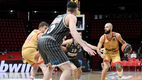 LIVE: ΟΛΥΜΠΙΑΚΟΣ - ΠΑΟΚ