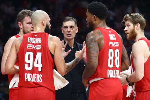 Ολυμπιακός: Το δεκάλεπτο του τρόμου και το pick and roll Φουρνιέ – Τζόουνς