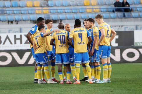 Ο... πονοκέφαλος του Αστέρα AKTOR έχει «όνομα»