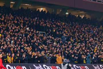 ΑΕΚ: «Κανείς να μην προσεγγίσει στο γήπεδο χωρίς εισιτήριο»