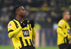 Στραβοπάτησε η Μπάγερν, «χαρακίρι» απ' τα λίγα για την Ντόρτμουντ σε ματς-έπος!