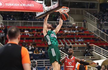 ΠΑΝΑΘΗΝΑΪΚΟΣ - ΕΡΥΘΡΟΣ ΑΣΤΕΡΑΣ