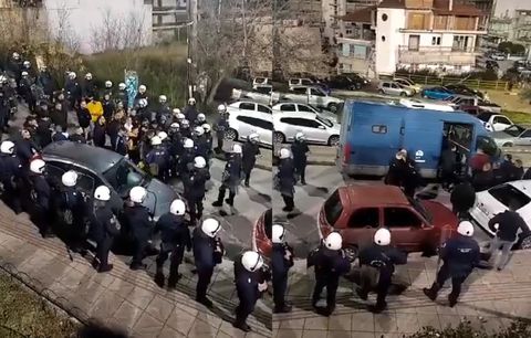 Απίστευτο: Προσαγωγές από την αστυνομία στους φιλάθλους της ΑΕΚ που ήταν στις ταράτσες! (vid+pics)