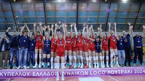 Κυρίαρχος ο Ολυμπιακός, 3-0 την ΑΕΚ και κατέκτησε το Κύπελλο