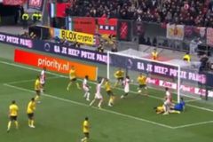 Ο Σιόβας «μπλόκαρε» τον Άγιαξ στη ματσάρα του Άμστερνταμ - Ακυρώθηκαν δύο γκολ του Βέλλιου