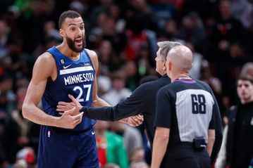 Απίστευτο... εξαψήφιο πρόστιμο: Το ΝΒΑ τιμώρησε αυστηρά τον Γκομπέρ για όσα είπε για τους διαιτητές!