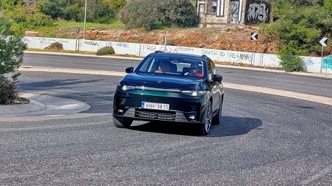 Δοκιμάζουμε το Leapmotor C10 – Ηλεκτρικό μεσαίο SUV με μεγάλη, καλοεξοπλισμένη και ποιοτική καμπίνα, «ευρωπαικά» οδικά χαρακτηριστικά και τιμή κανόνι
