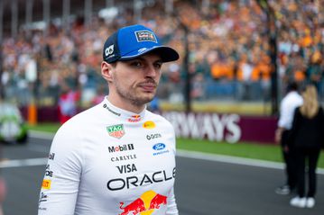 Ο Φερστάπεν καλεί τη FIA να αναθεωρήσει τους κανονισμούς του 2026