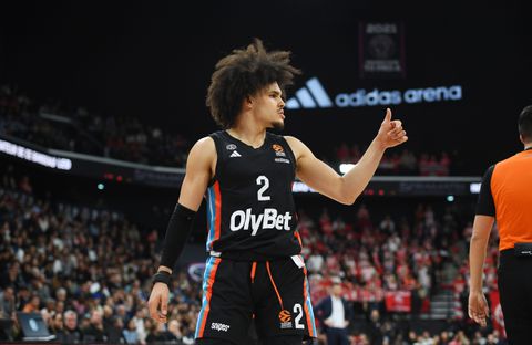 Εν τέλει, ο Ιφί μας τρόλαρε: Κανονικά με αφάνα ο Γάλλος!