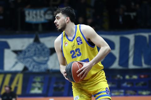 Κώστας Παπαδάκης στο Sportal: «Κρατάω όμορφες αναμνήσεις από τον ΠΑΟΚ, αλλά στόχος είναι η πρόκριση με το Περιστέρι»