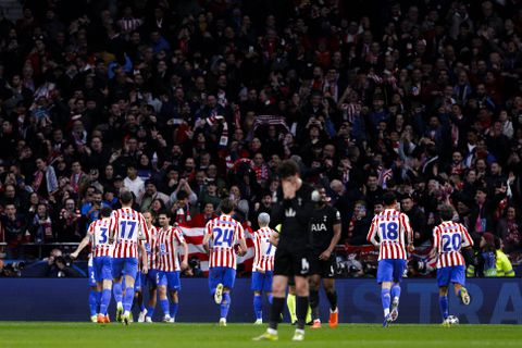 Δεν ξανάγινε: Η Τότεναμ έφαγε τρία γκολ στο πρώτο τέταρτο και άλλαξε τερματοφύλακα! (vids)